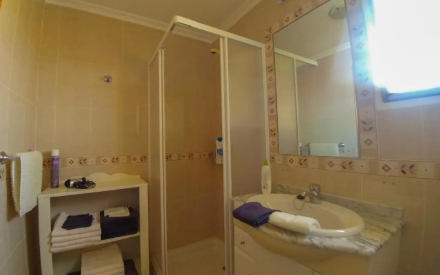 Ribera Beach 1 Apartment NALI