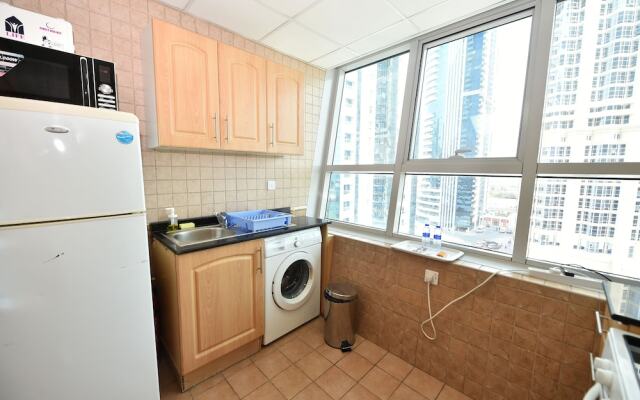 One Bedroom Apt. in JLT near Metro Station -AWD