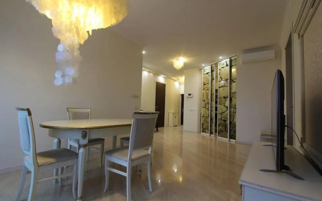 Элитные апартаменты с панорамой Москвы