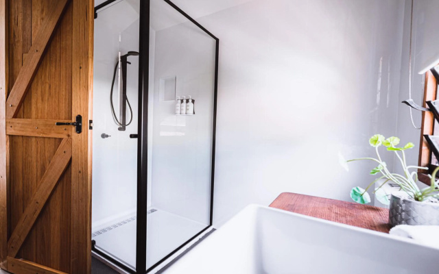 Union Street - Central Castlemaine Pad – Bathroom – Castlemaine