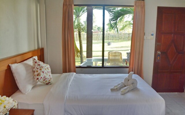 Klongdao Beach Resort