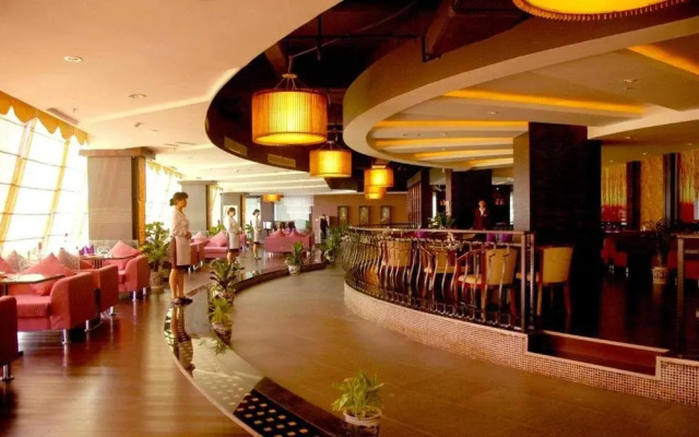 Xinfeng Holiday Hotel