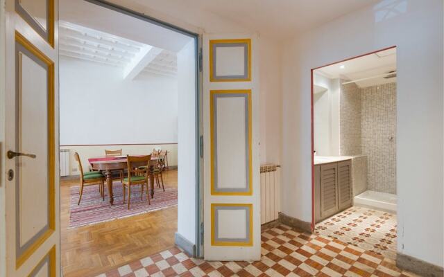 Farnese Stylish Apartment