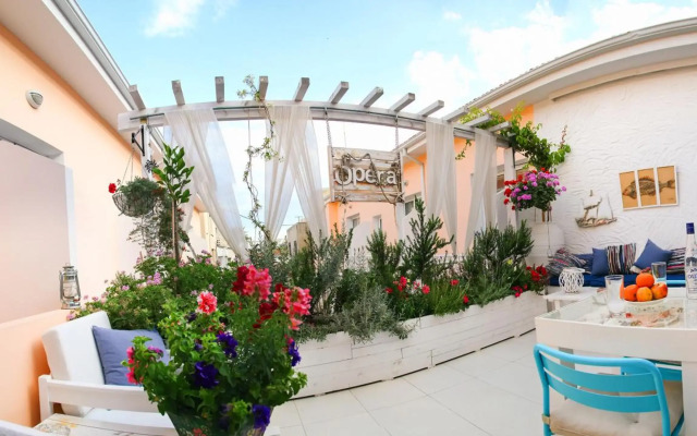 Hotel Opera