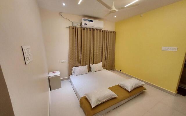 Srirangam Service Apartment