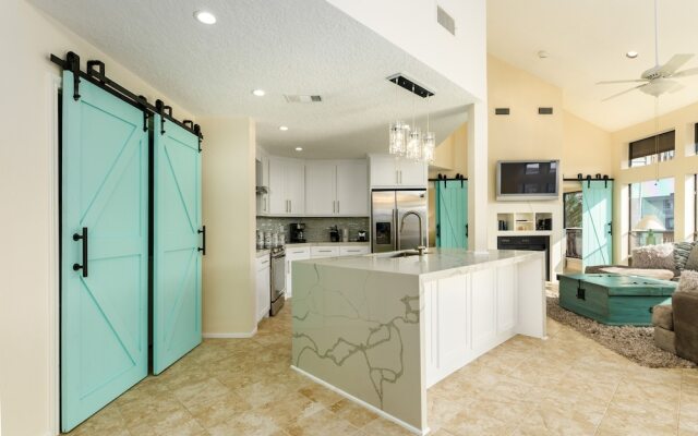 3409 Galveston - 4 Br Home
