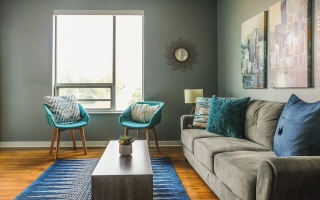 Waterfront Apartments by Frontdesk