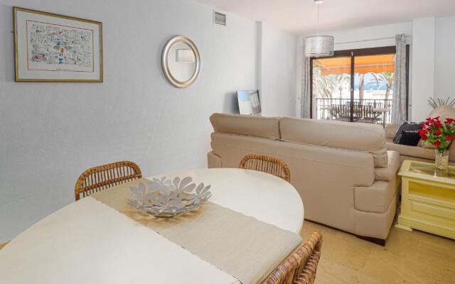 Frontline Beach Apartment Marina Real 5009