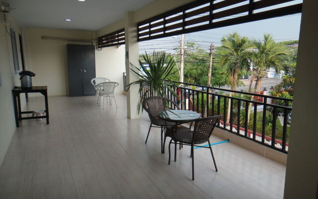 Prajak Inn