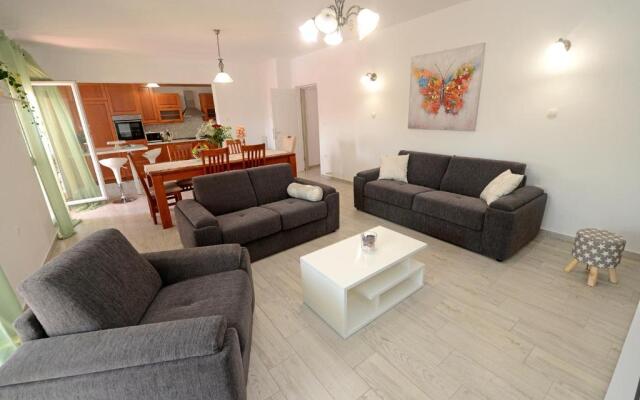Apartman Adriana