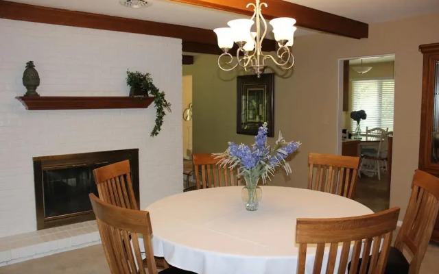 Rivertown Inn