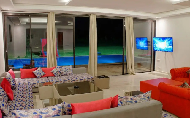 Plage Rouge Luxury Villas