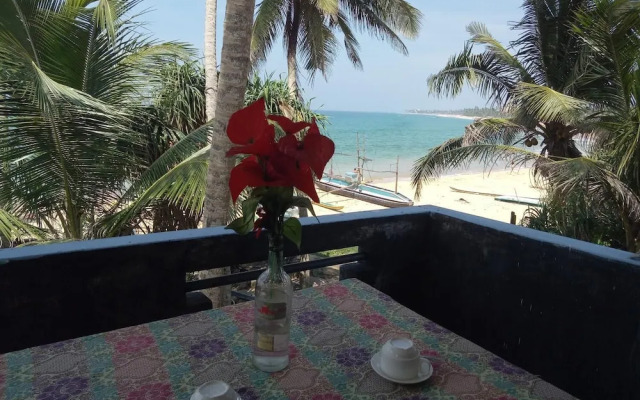 Githmini Beach Guest House & Toures