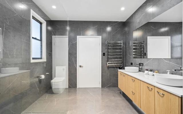 Villa Paradiso Holiday Home