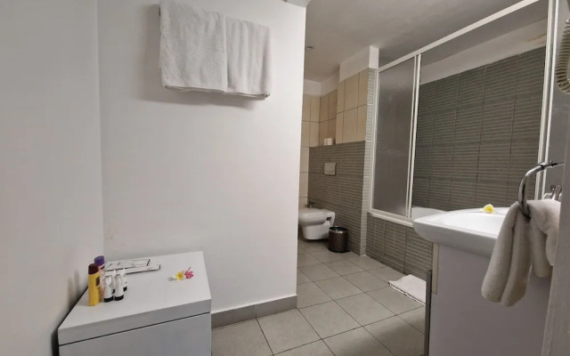 Itsandra Beach Hotel & Resort