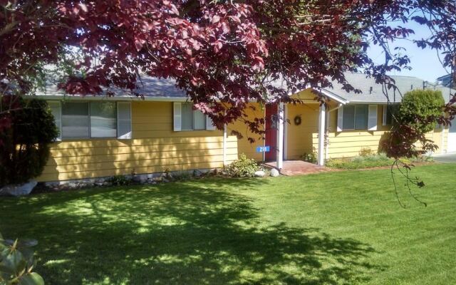 6th Street Langley Vacation House