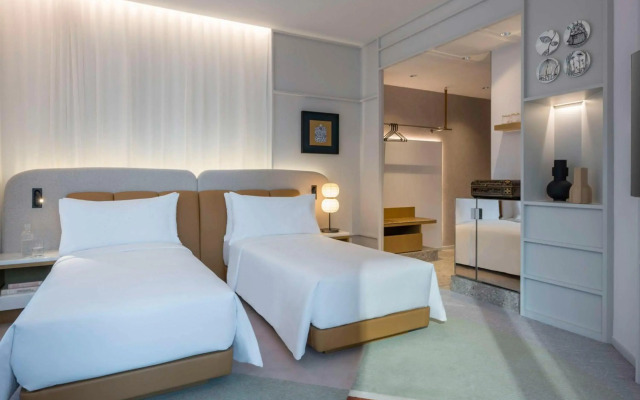 Mondrian Hong Kong
