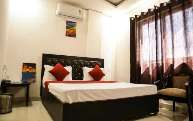 Satya Dehradun by Goroomgo