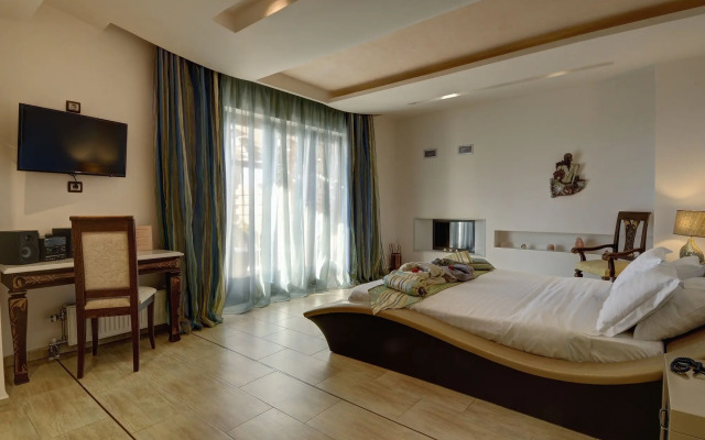 Iakovakis Suites & Spa
