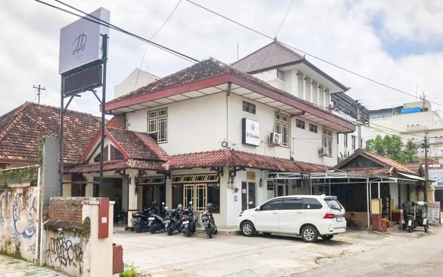 Penginapan Kunthi