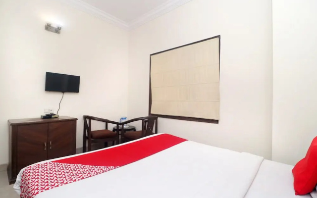 OYO 18964 Hotel Temple View