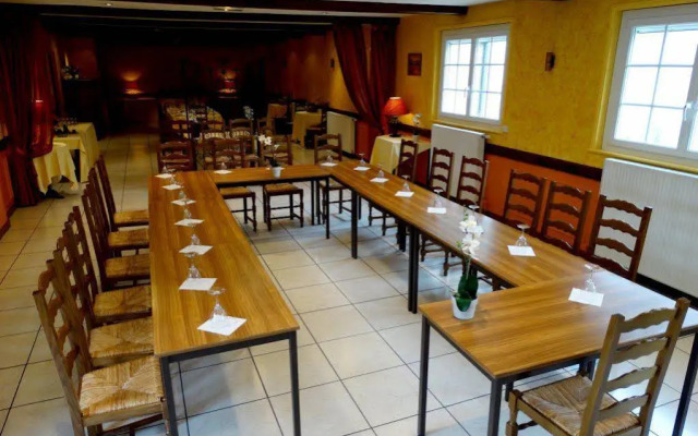 Hôtel Restaurant Le relais de la Sans Fond