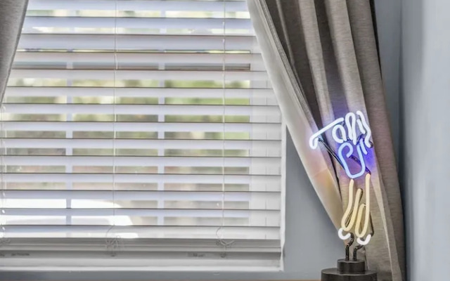 881 Furnished Apartments