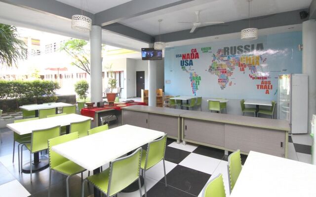 Airy Legian Dewi Sri Satu 8 Kuta Bali