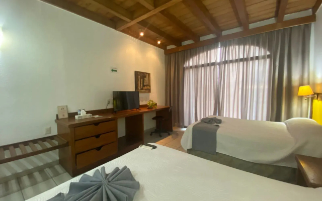Hotel Pez Vela Manzanillo
