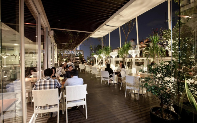 Kemang Icon Hotel