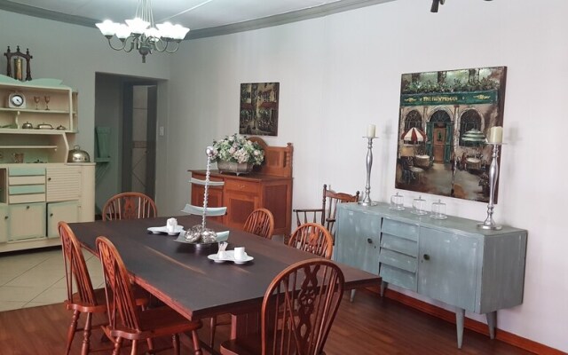 Lamon Guesthouse