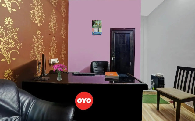 OYO Flagship 80648 Hotel Aastha