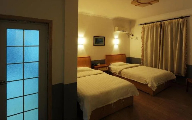 Zhangjiajie Zhongtian International Hostel