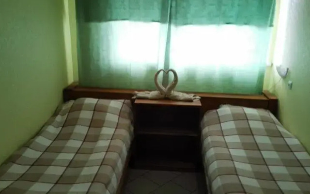 Hostel Royal