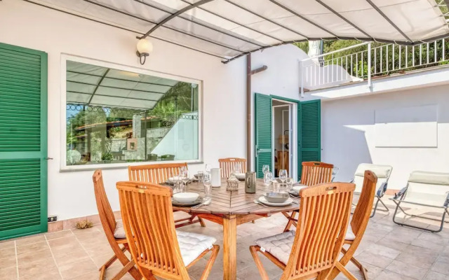 Villa Luce del Sol with Pool - L