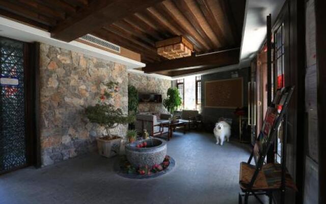 Hua Long Yuan Boutique Hotel
