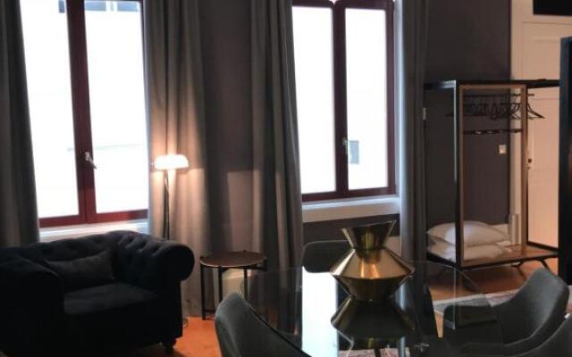 Oporto Chic & Cozy - Flores