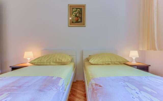 Apartment Villa Iskra