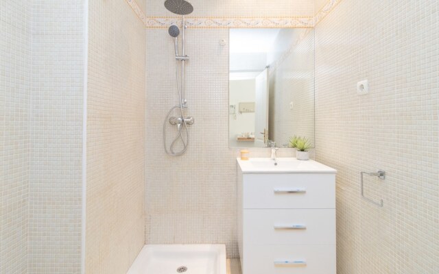 Nice Apartment Close to Teatro Cervantes