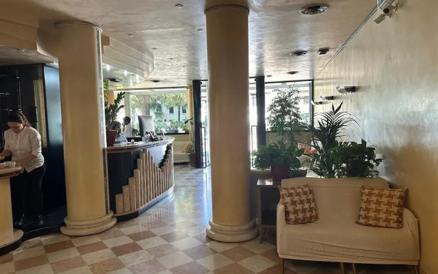 Hotel Raffaello Venice