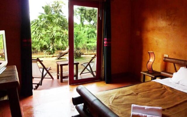 Akha River House