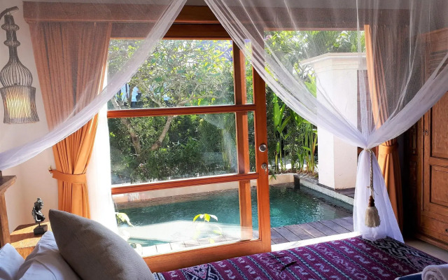 The Calmtree Bungalows