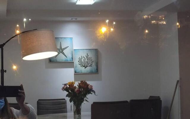 invitin annabella's apartment