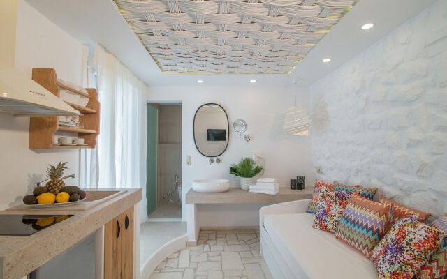 Spiros Hotel