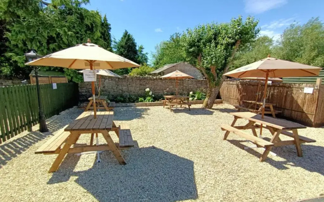 The Harp Inn