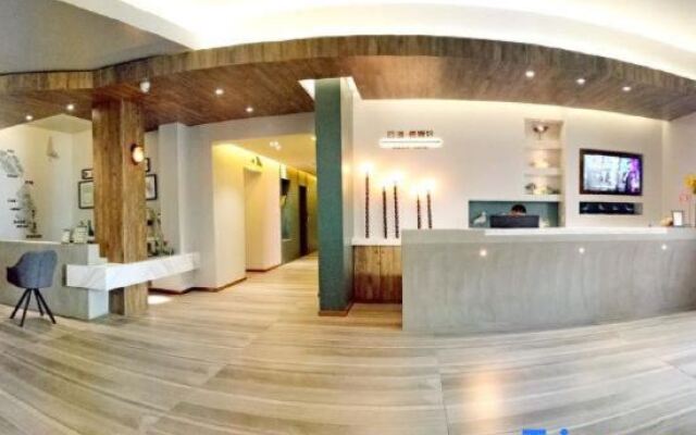 Windock & Dearwe Holiday Hotel