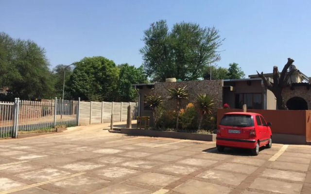 Travellers Nest Guesthouse