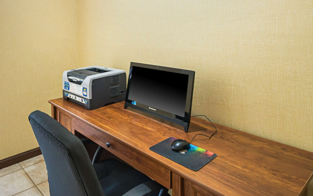 Quality Inn & Suites Frostburg - Cumberland