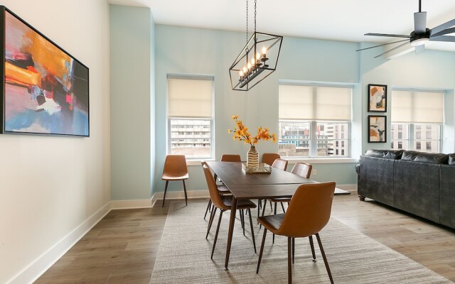 Mardi Gras Suites NOLA's 4BR Elegance