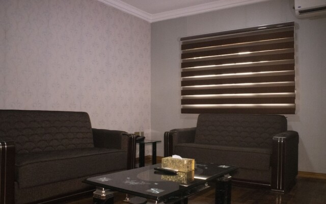 Mahogany Hotel and Suites